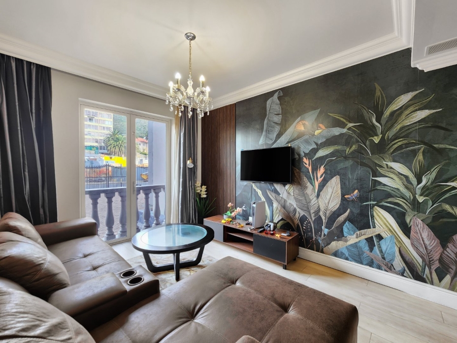 1 Bedroom Property for Sale in Green Point Western Cape